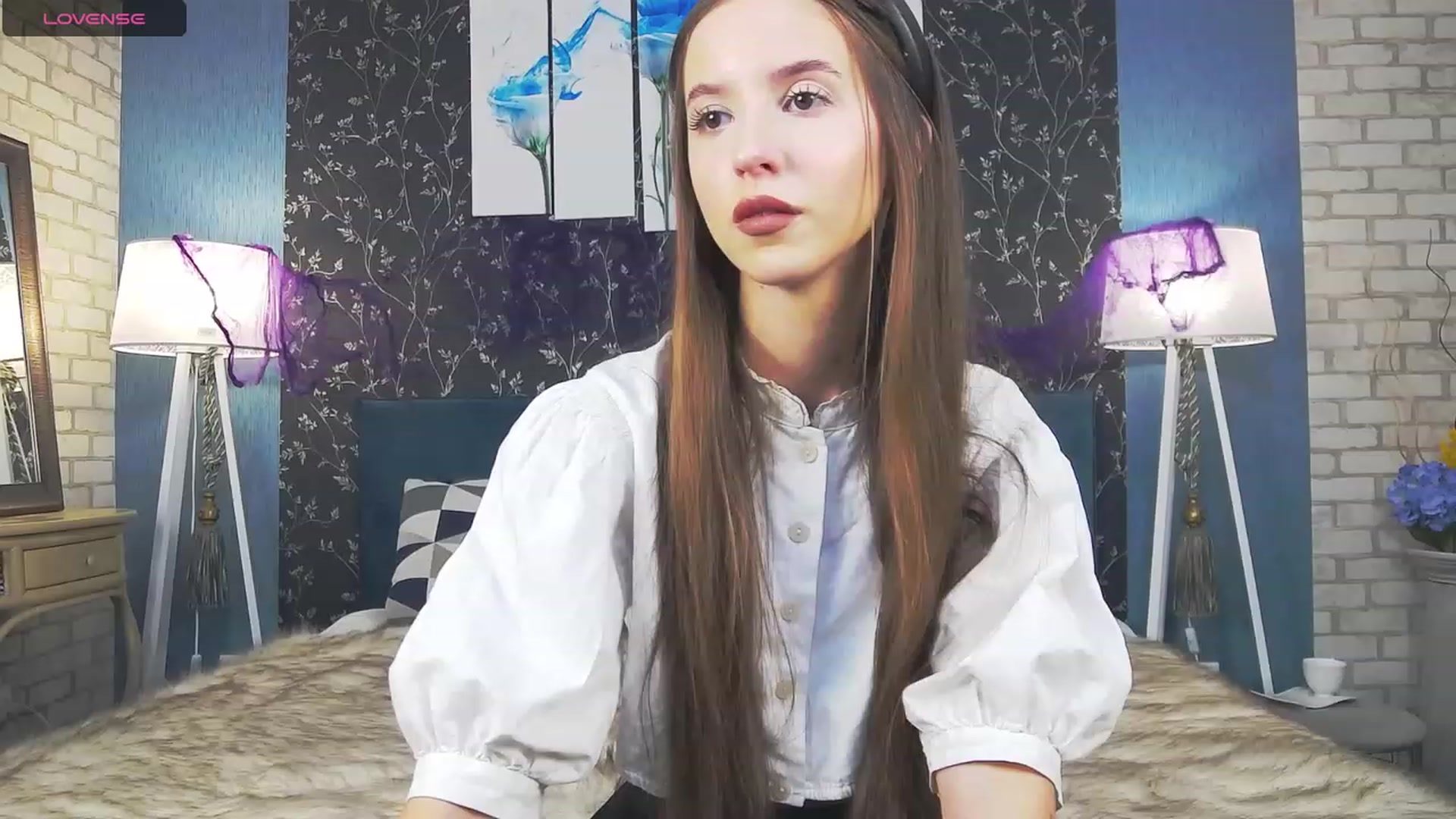 Gallery image thumbnail from RosaliaCharm's myfreecams stream on, 10/31/2023, 24:43 image 14 of 20