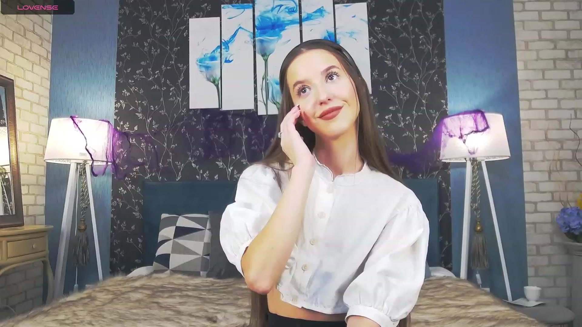 Gallery image thumbnail from RosaliaCharm's myfreecams stream on, 10/31/2023, 24:43 image 6 of 20