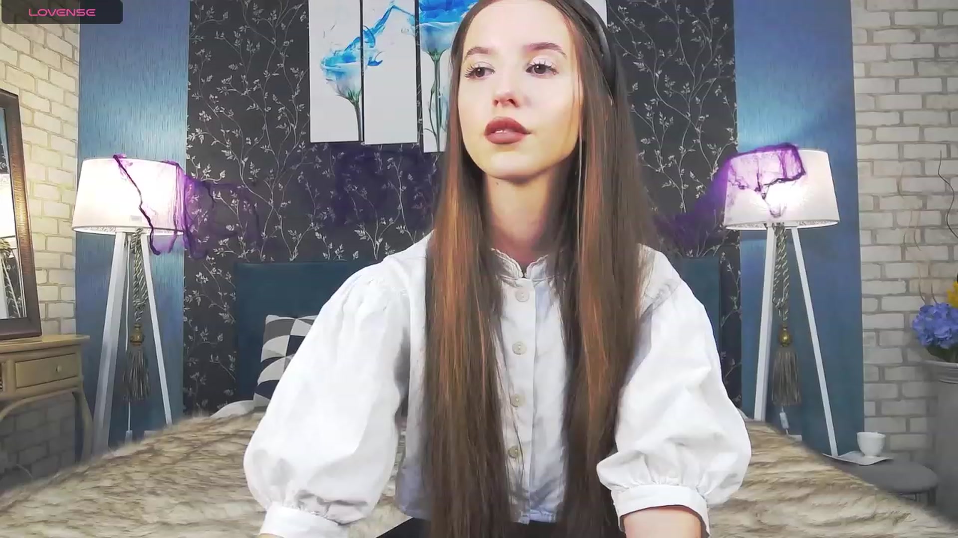 Gallery image thumbnail from RosaliaCharm's myfreecams stream on, 10/31/2023, 24:43 image 16 of 20