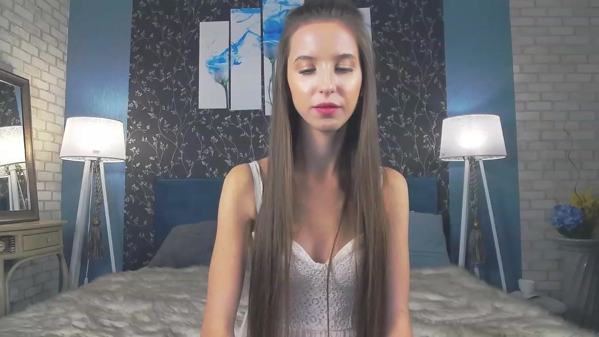 Gallery image thumbnail from RosaliaCharm's myfreecams stream on, 11/23/2023, 24:47 image 14 of 20