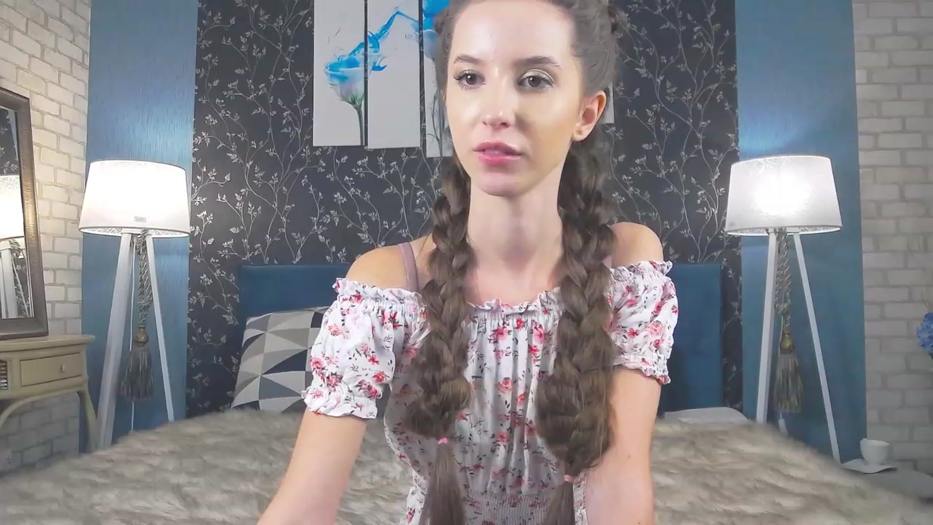 Gallery image thumbnail from RosaliaCharm's myfreecams stream on, 12/03/2023, 24:32 image 3 of 20