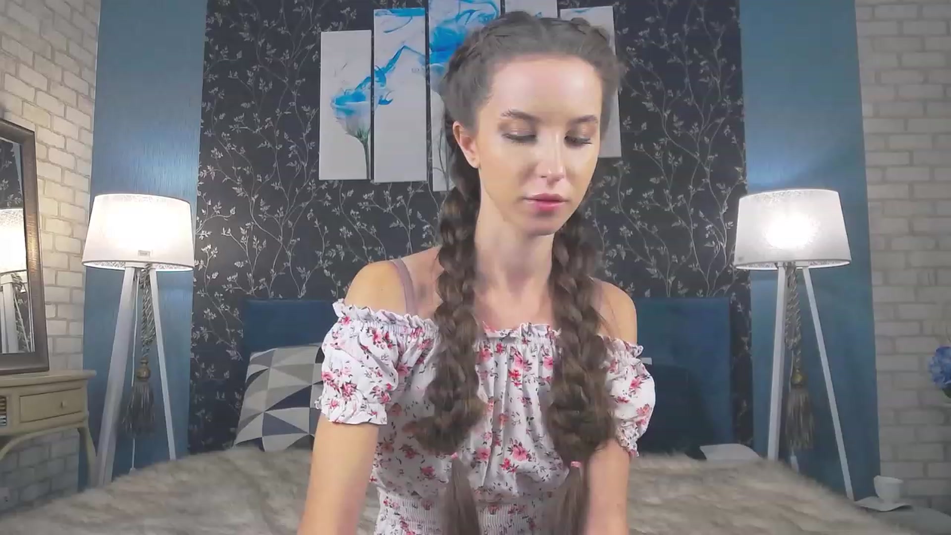 Gallery image thumbnail from RosaliaCharm's myfreecams stream on, 12/03/2023, 01:08 image 18 of 20