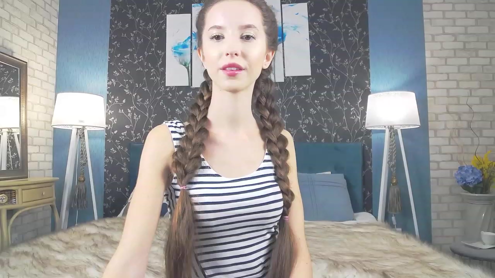Gallery image thumbnail from RosaliaCharm's myfreecams stream on, 12/04/2023, 24:02 image 12 of 20