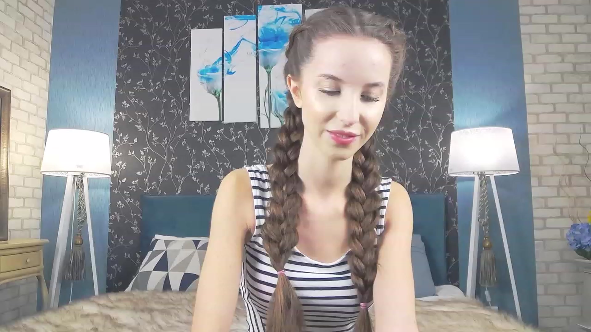 Gallery image thumbnail from RosaliaCharm's myfreecams stream on, 12/04/2023, 24:02 image 6 of 20