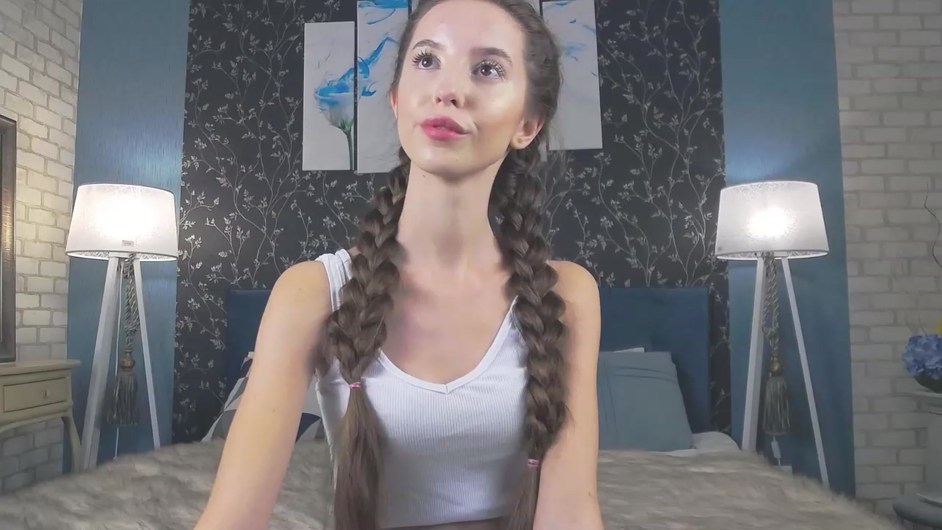 Gallery image thumbnail from RosaliaCharm's myfreecams stream on, 12/04/2023, 01:16 image 14 of 20