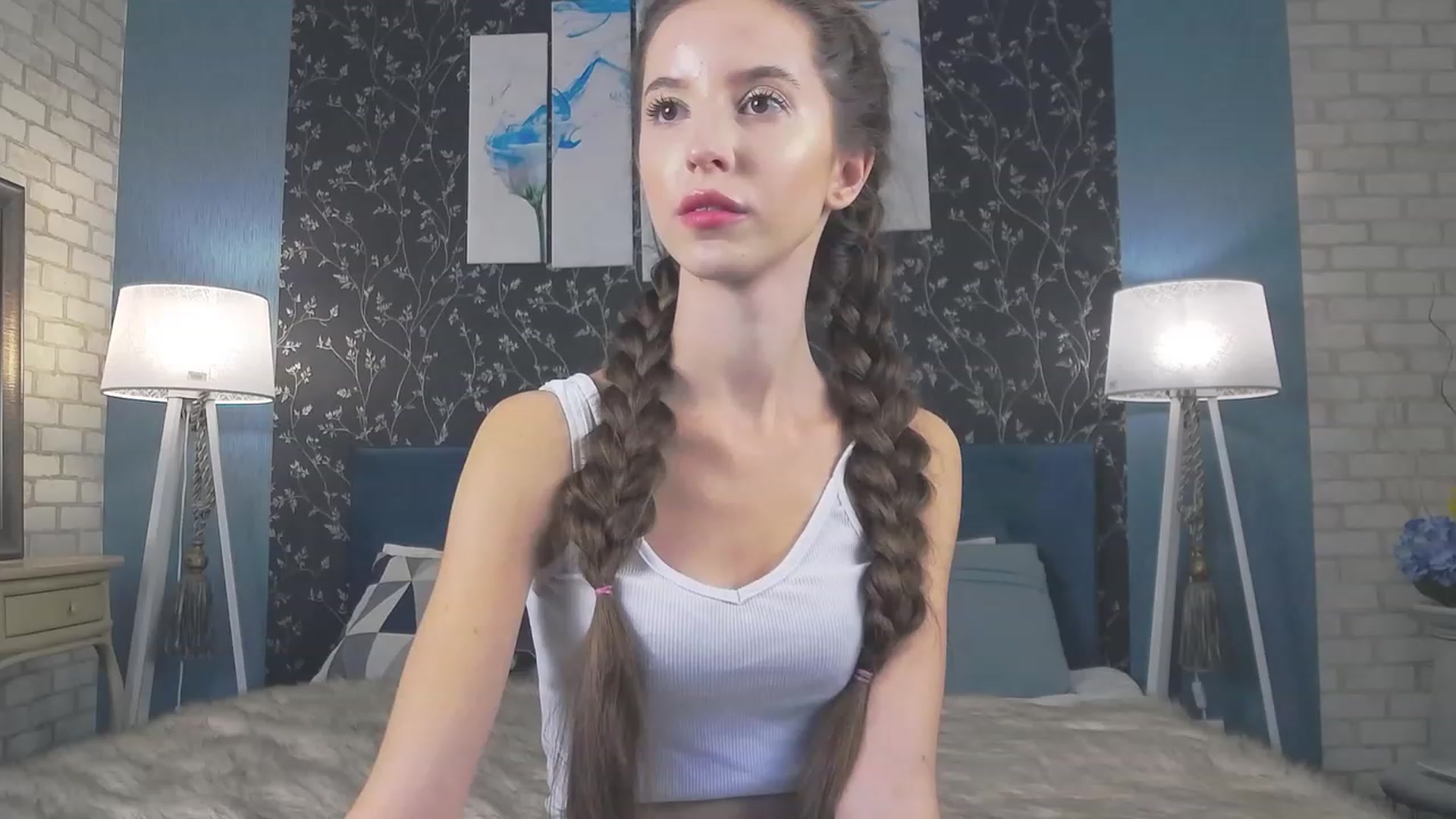 Gallery image thumbnail from RosaliaCharm's myfreecams stream on, 12/04/2023, 01:16 image 8 of 20