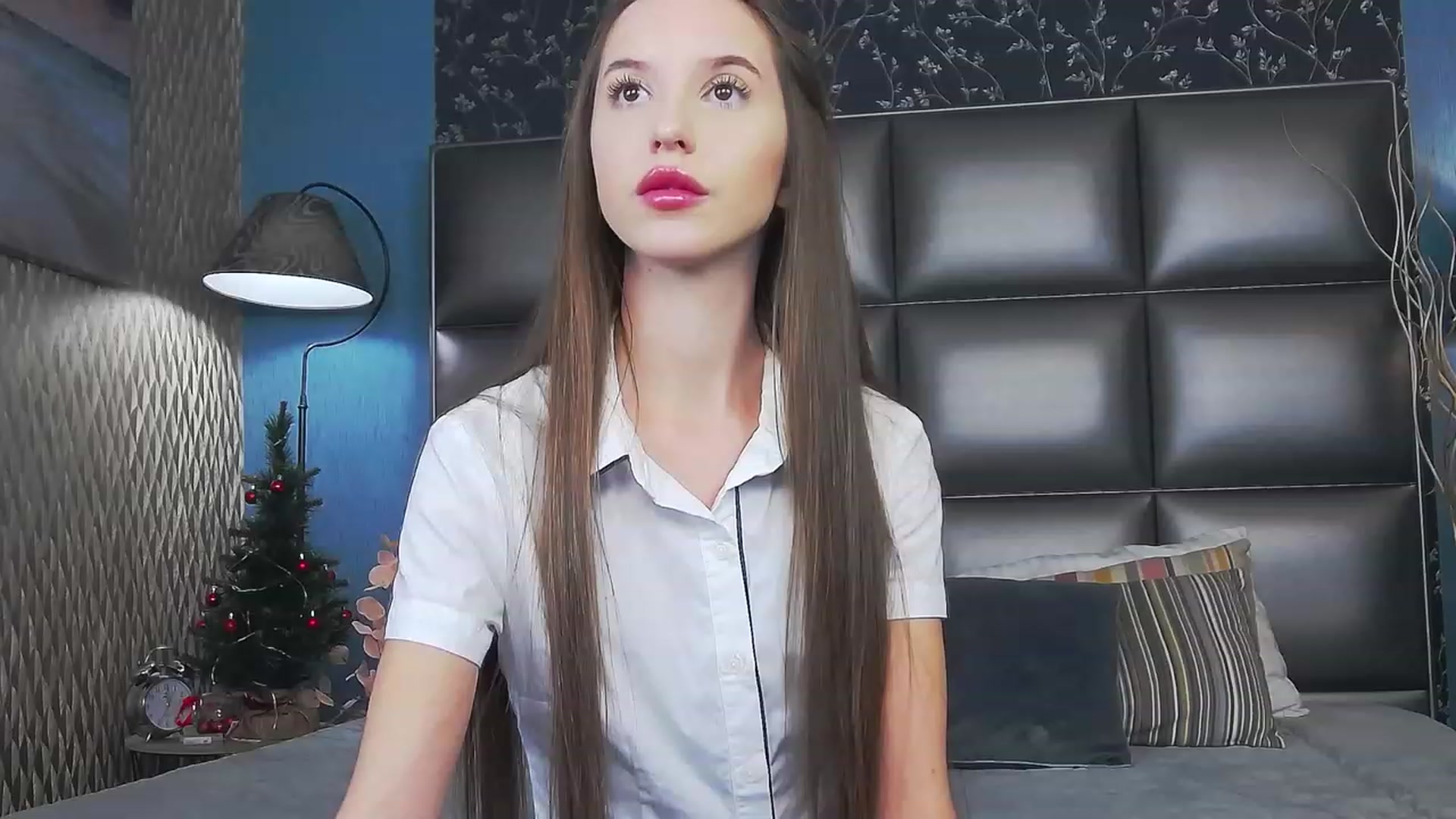 Gallery image thumbnail from RosaliaCharm's myfreecams stream on, 01/02/2024, 22:50 image 4 of 20