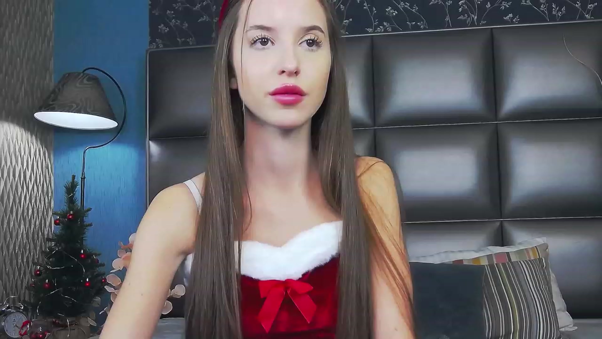 Gallery image thumbnail from RosaliaCharm's myfreecams stream on, 01/03/2024, 01:29 image 14 of 20
