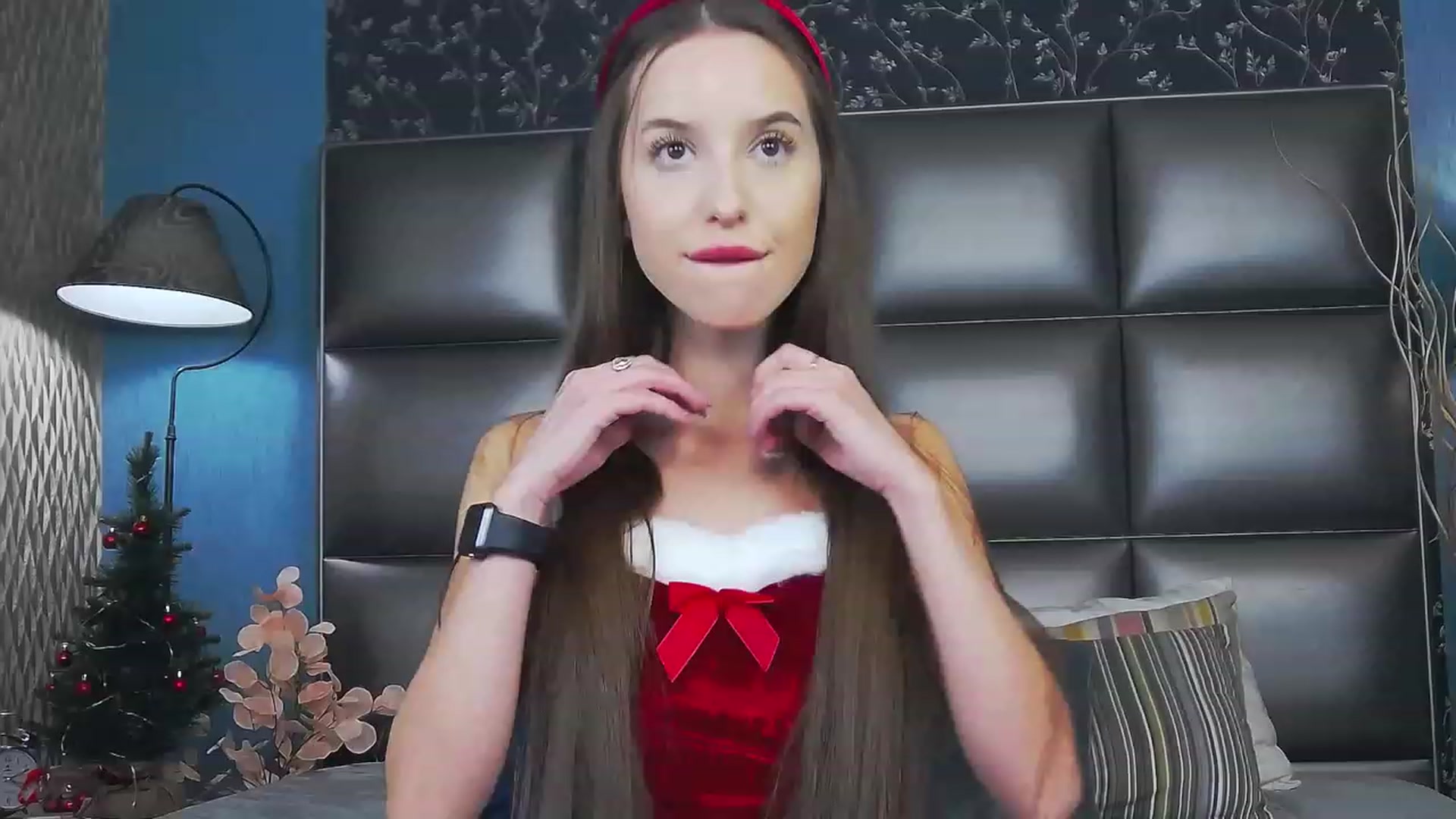 Gallery image thumbnail from RosaliaCharm's myfreecams stream on, 01/03/2024, 01:29 image 6 of 20