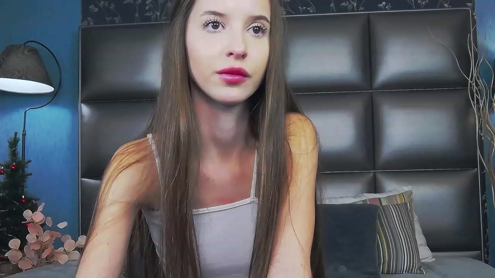 Gallery image thumbnail from RosaliaCharm's myfreecams stream on, 01/03/2024, 03:19 image 5 of 20