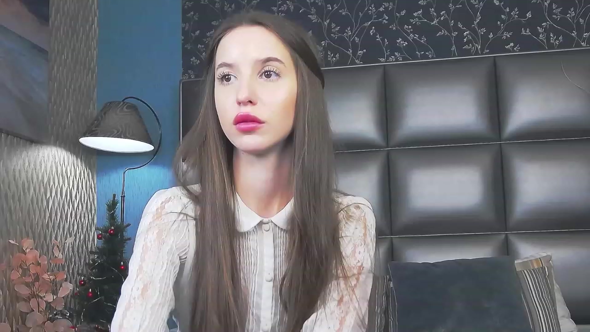 Gallery image thumbnail from RosaliaCharm's myfreecams stream on, 01/04/2024, 03:07 image 15 of 20