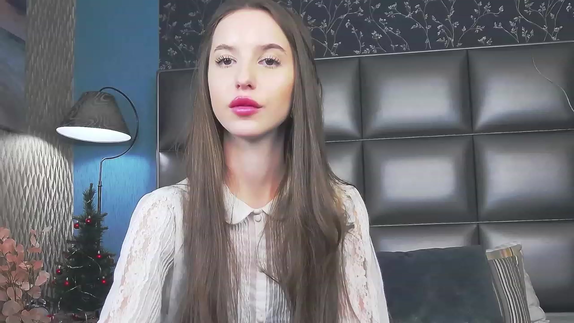 Gallery image thumbnail from RosaliaCharm's myfreecams stream on, 01/04/2024, 03:07 image 4 of 20