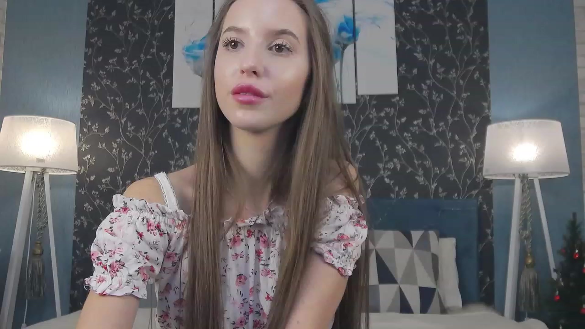Gallery image thumbnail from RosaliaCharm's myfreecams stream on, 01/06/2024, 01:32 image 20 of 20