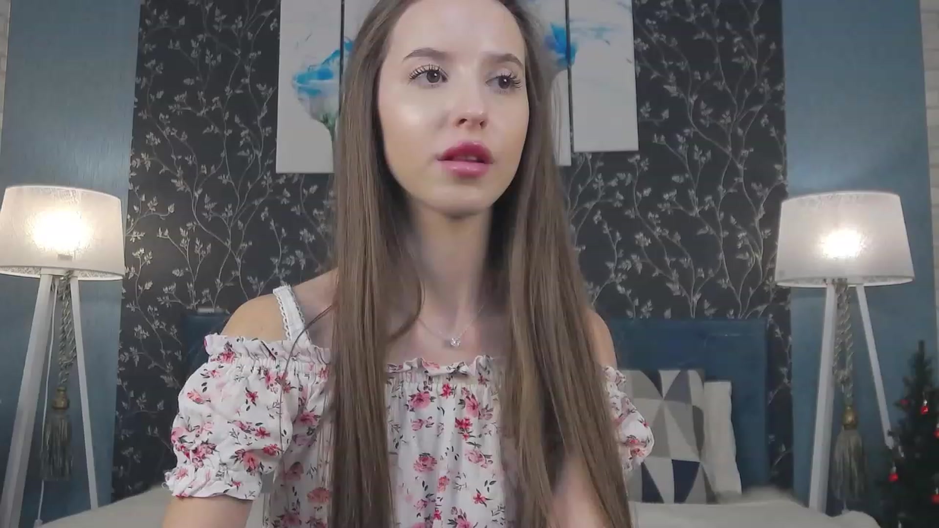 Gallery image thumbnail from RosaliaCharm's myfreecams stream on, 01/06/2024, 01:32 image 17 of 20