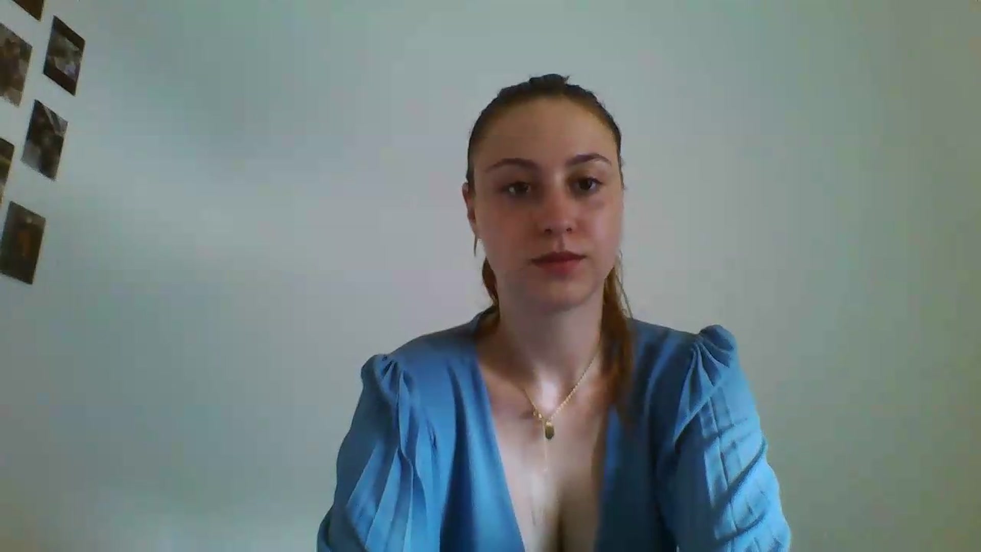 Gallery image thumbnail from RosalieNoir's myfreecams stream on, 06/27/2026, 13:34 image 13 of 20