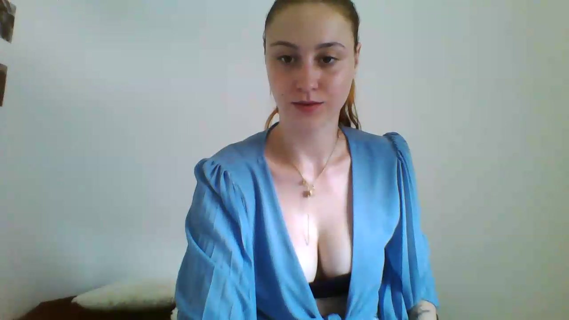 Gallery image thumbnail from RosalieNoir's myfreecams stream on, 06/27/2026, 13:34 image 5 of 20