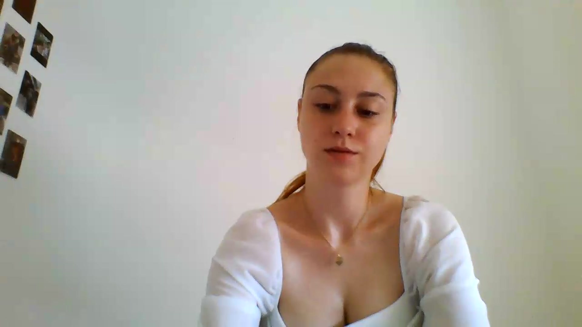 Gallery image thumbnail from RosalieNoir's myfreecams stream on, 06/28/2026, 09:22 image 13 of 20
