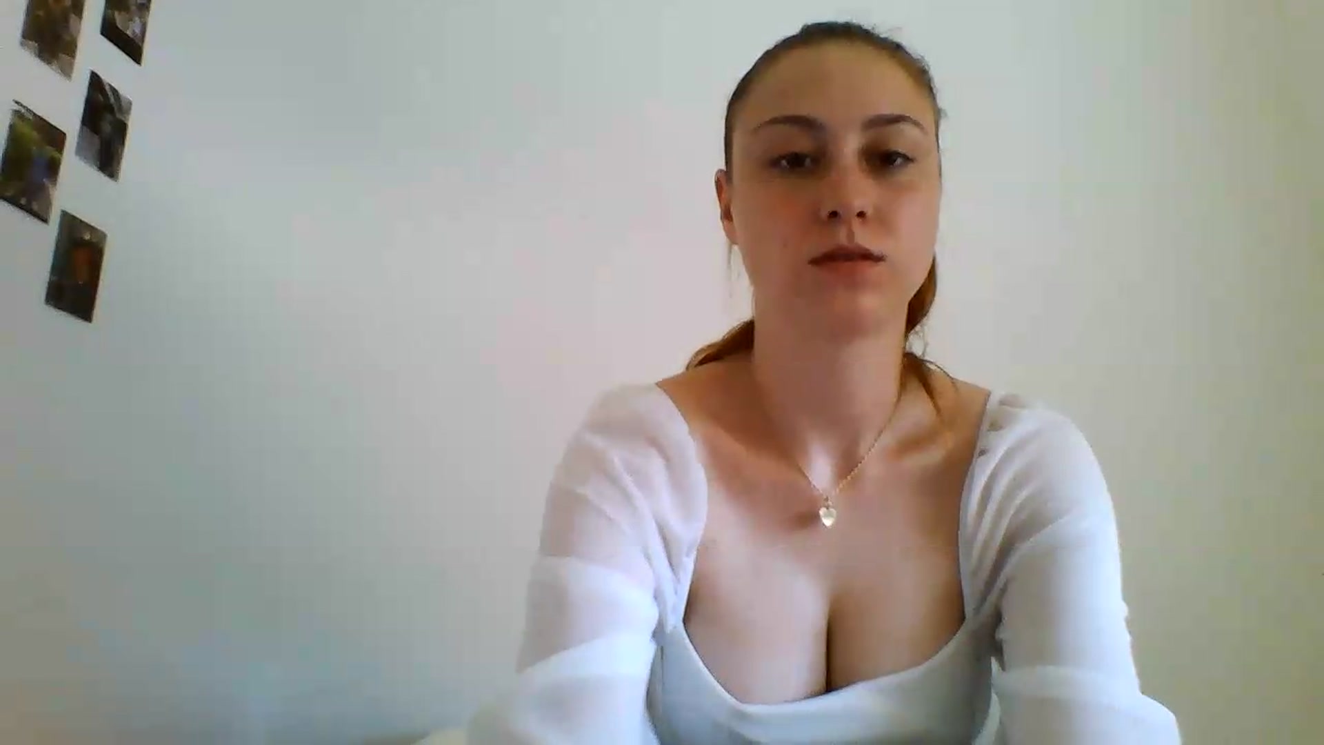 Gallery image thumbnail from RosalieNoir's myfreecams stream on, 06/28/2026, 10:22 image 14 of 20