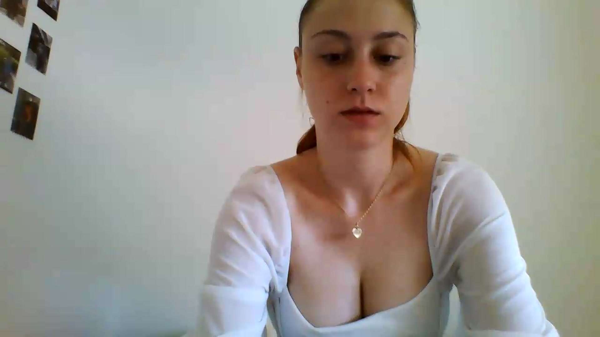 Gallery image thumbnail from RosalieNoir's myfreecams stream on, 06/28/2026, 10:22 image 12 of 20
