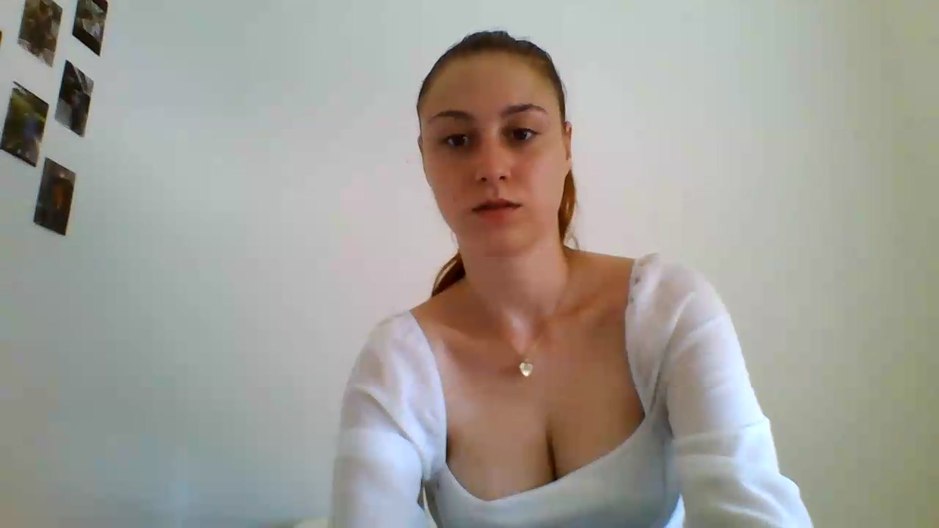 Gallery image thumbnail from RosalieNoir's myfreecams stream on, 06/28/2026, 10:22 image 6 of 20