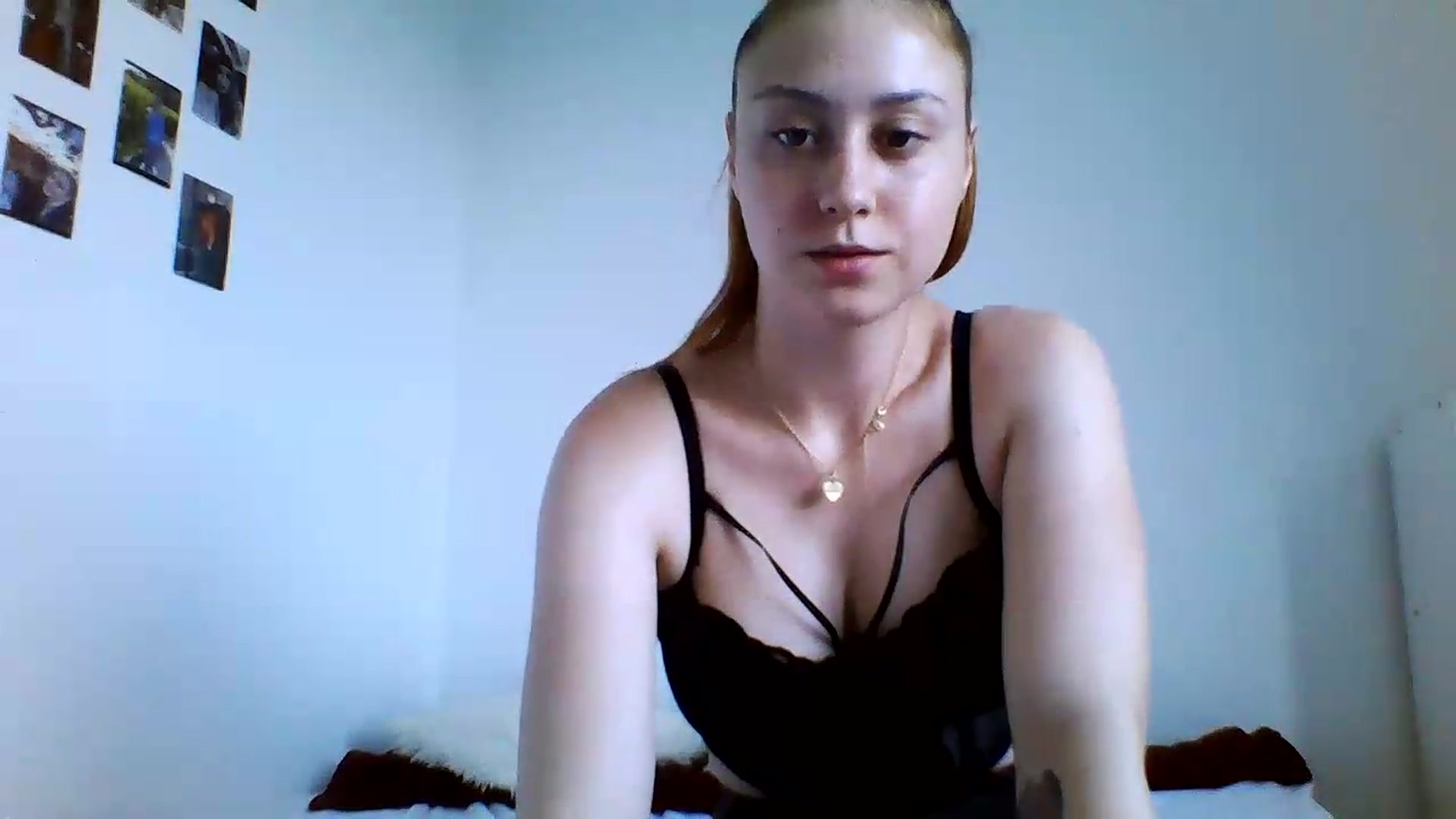 Gallery image thumbnail from RosalieNoir's myfreecams stream on, 06/29/2026, 17:51 image 14 of 20