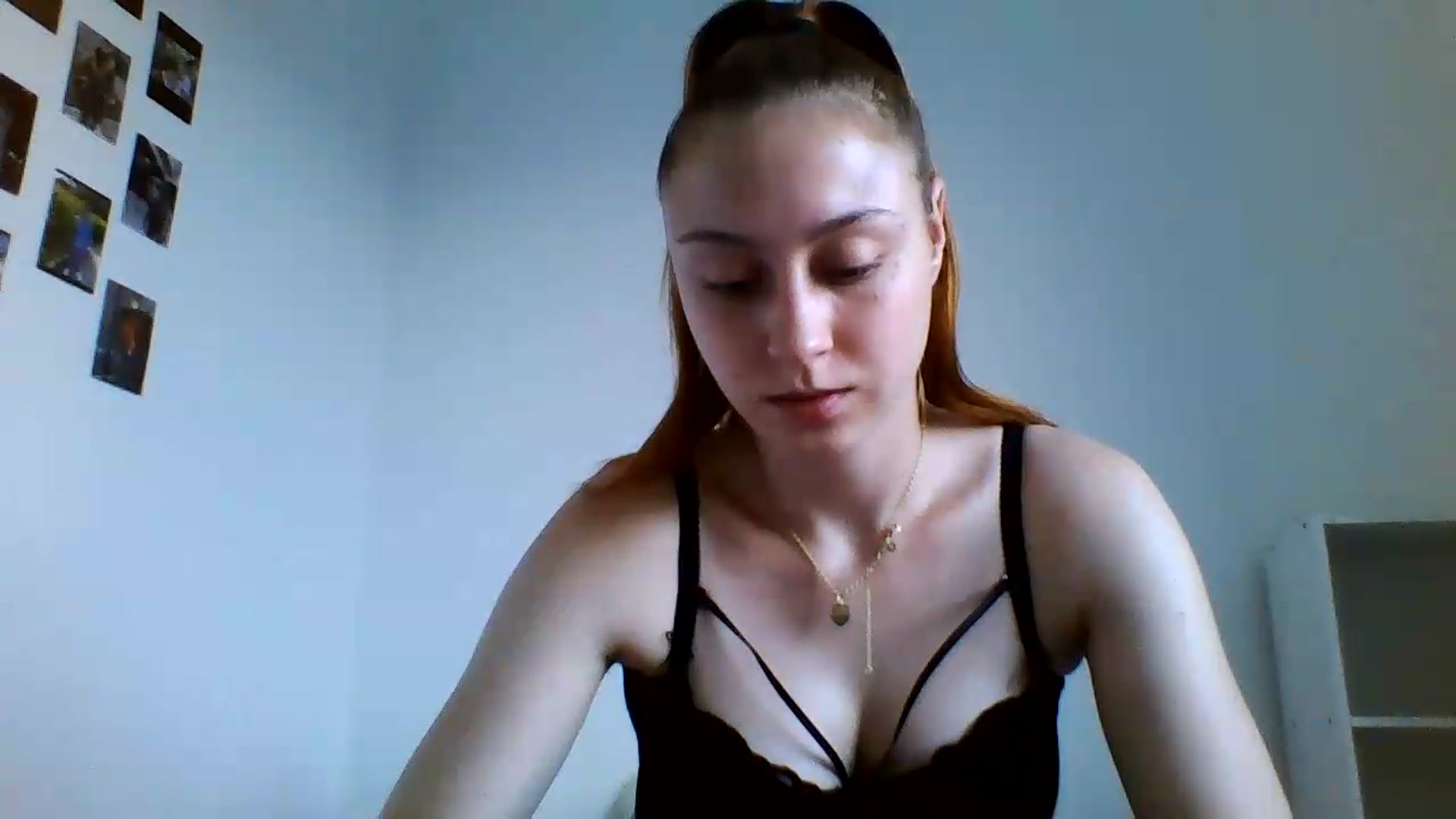 Gallery image thumbnail from RosalieNoir's myfreecams stream on, 06/29/2026, 19:19 image 5 of 20