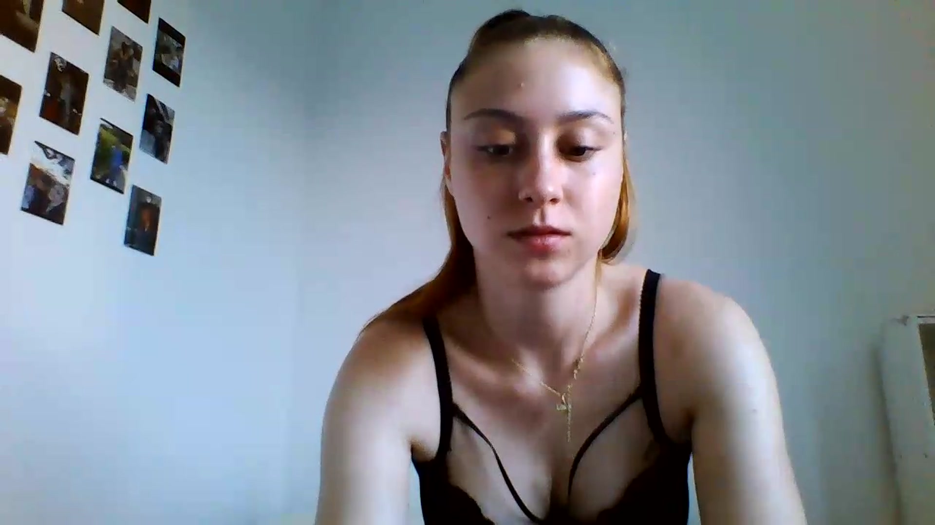 Gallery image thumbnail from RosalieNoir's myfreecams stream on, 06/29/2026, 19:19 image 9 of 20