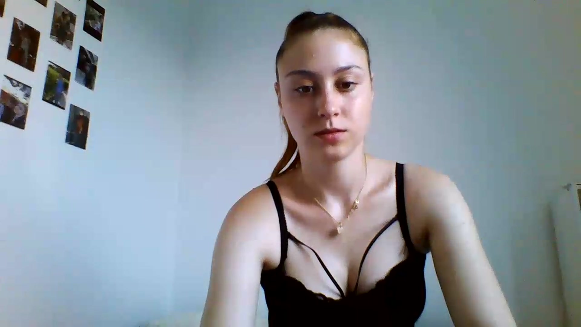 Gallery image thumbnail from RosalieNoir's myfreecams stream on, 06/29/2026, 19:19 image 14 of 20
