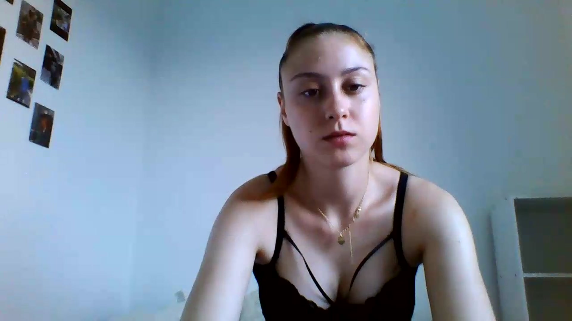 Gallery image thumbnail from RosalieNoir's myfreecams stream on, 06/29/2026, 19:19 image 4 of 20