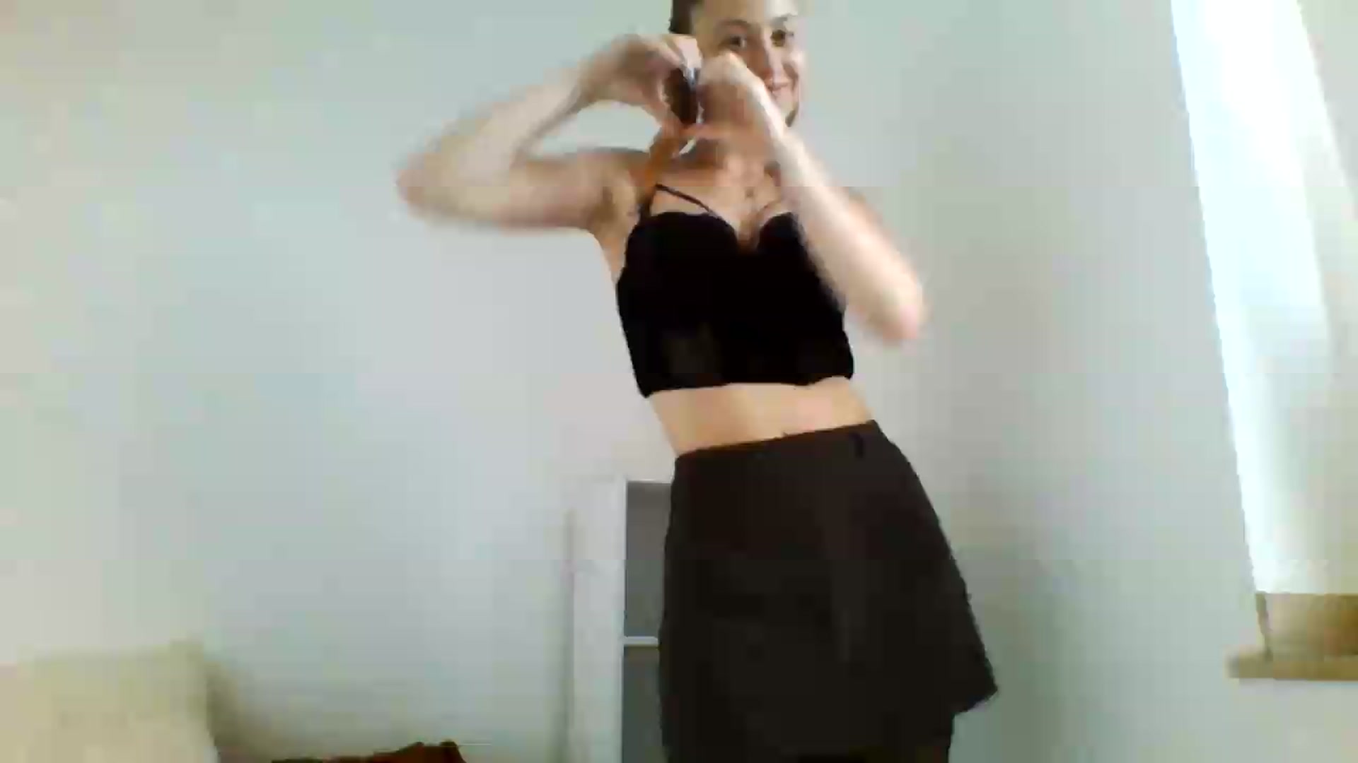 Gallery image thumbnail from RosalieNoir's myfreecams stream on, 06/29/2026, 20:42 image 1 of 20