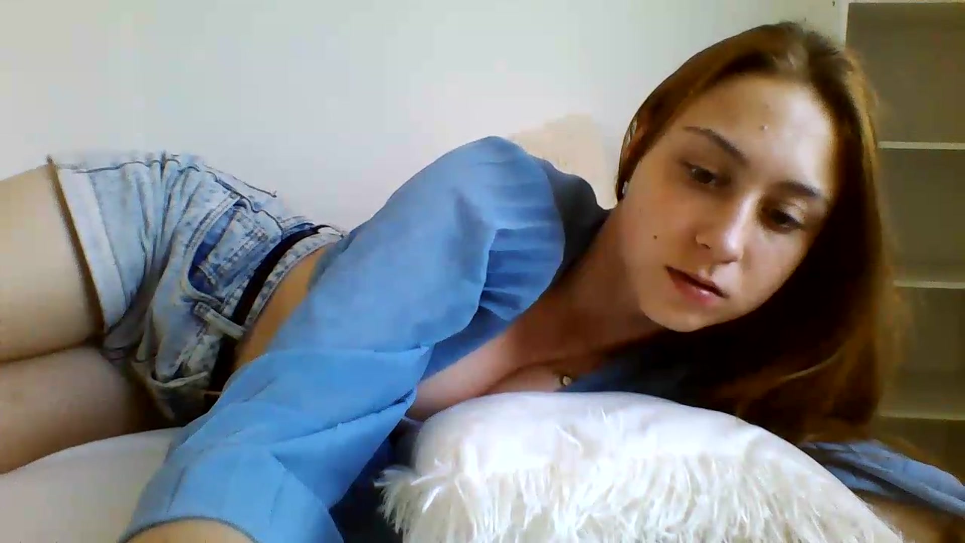 Gallery image thumbnail from RosalieNoir's myfreecams stream on, 07/01/2026, 18:37 image 16 of 20
