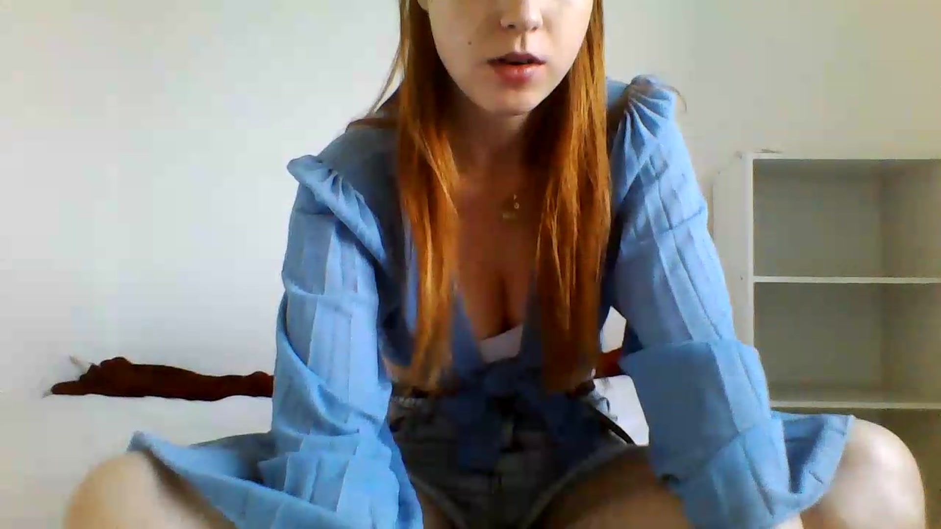 Gallery image thumbnail from RosalieNoir's myfreecams stream on, 07/01/2026, 19:01 image 12 of 20
