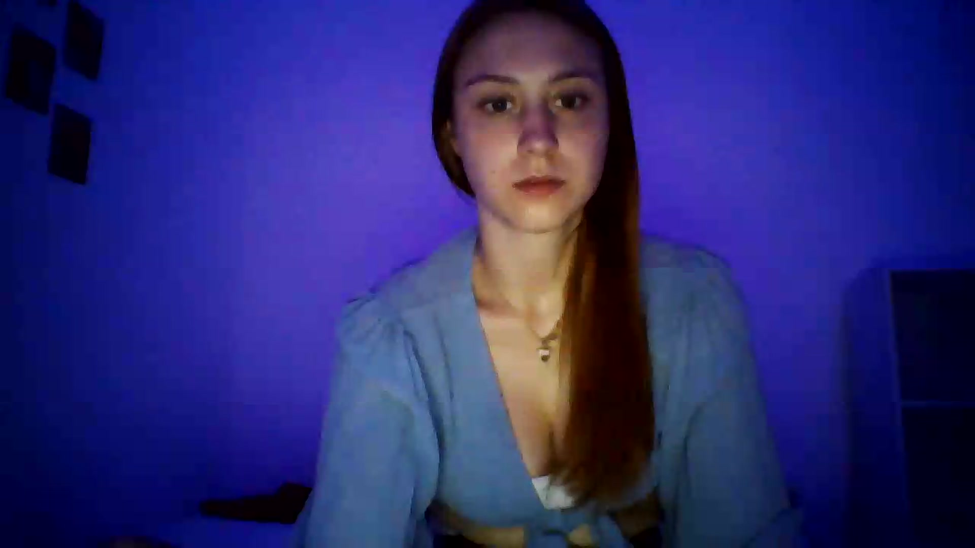 Gallery image thumbnail from RosalieNoir's myfreecams stream on, 07/01/2026, 21:01 image 18 of 20