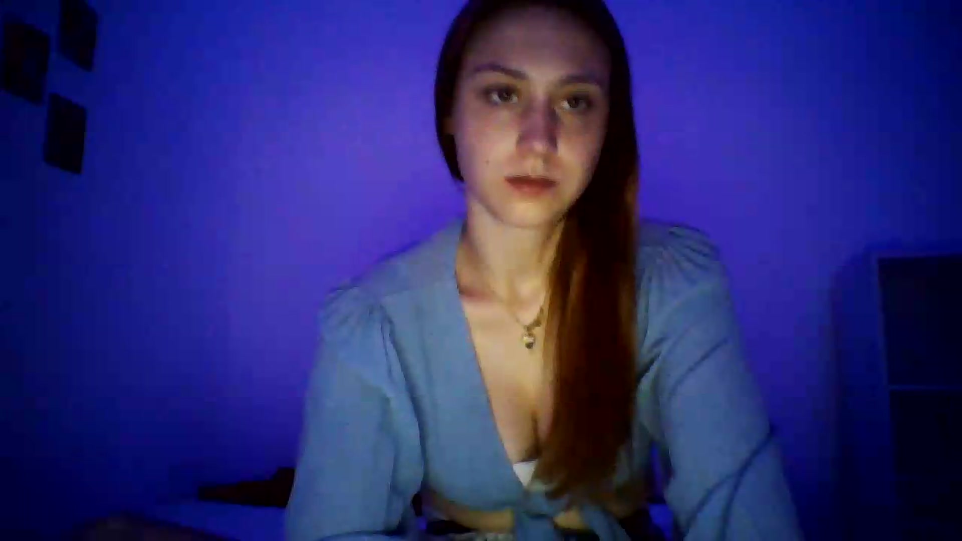 Gallery image thumbnail from RosalieNoir's myfreecams stream on, 07/01/2026, 21:01 image 19 of 20