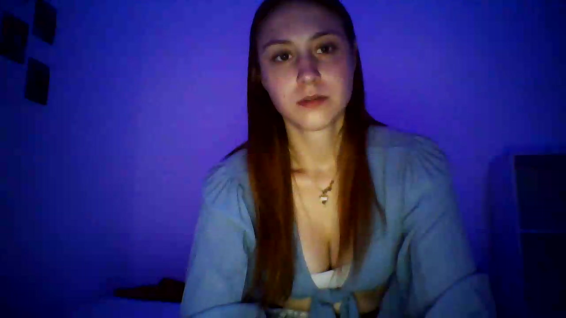 Gallery image thumbnail from RosalieNoir's myfreecams stream on, 07/01/2026, 21:01 image 13 of 20