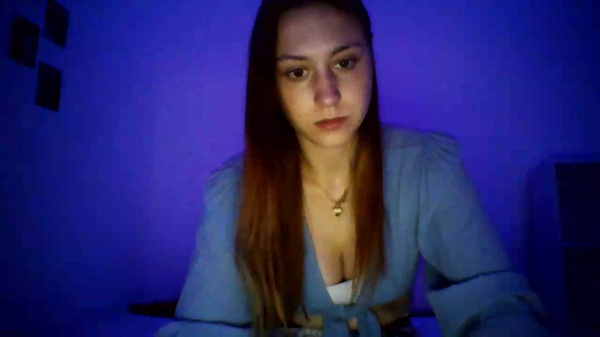 Gallery image thumbnail from RosalieNoir's myfreecams stream on, 07/01/2026, 21:01 image 3 of 20