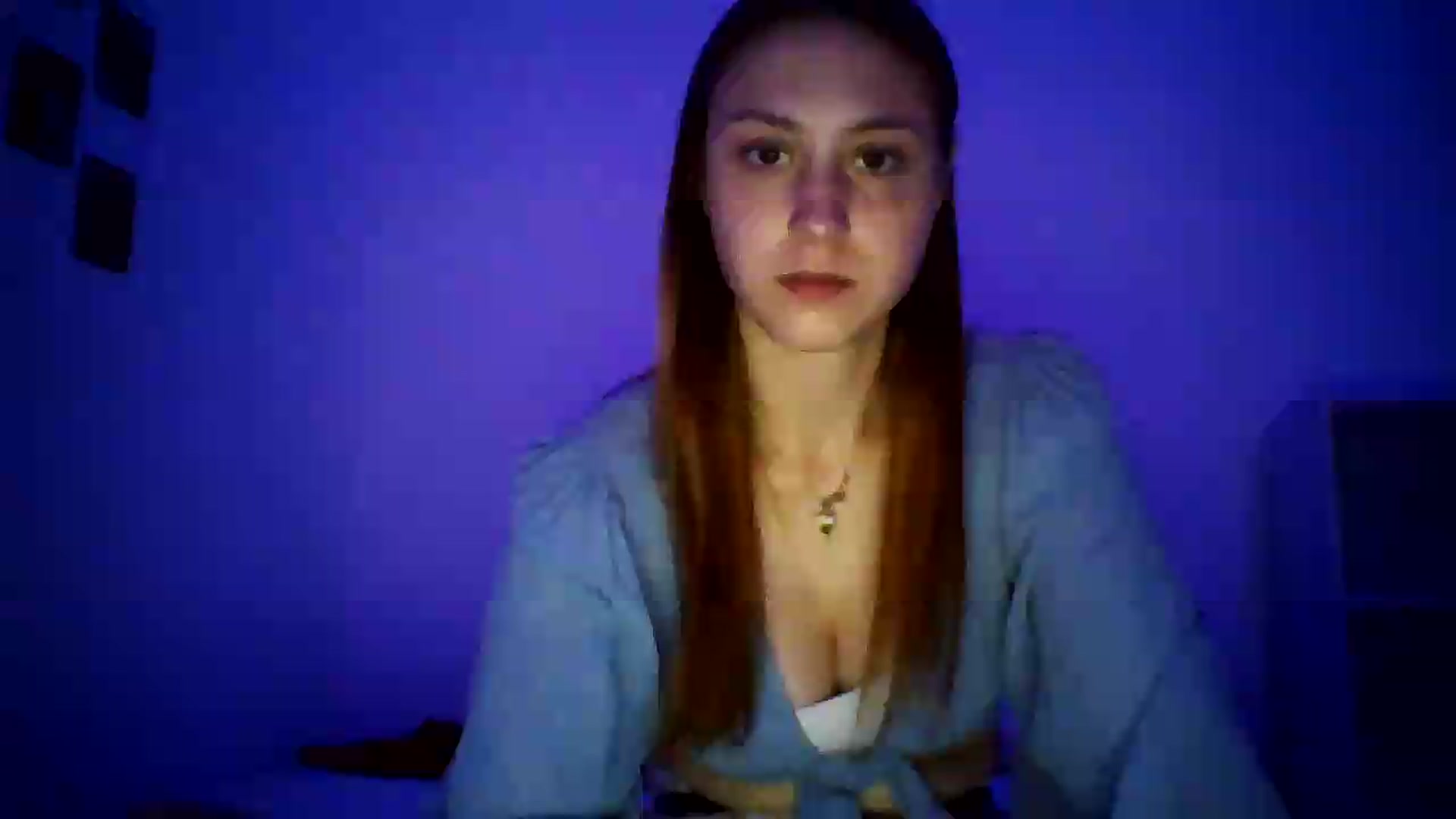 Gallery image thumbnail from RosalieNoir's myfreecams stream on, 07/01/2026, 21:01 image 17 of 20