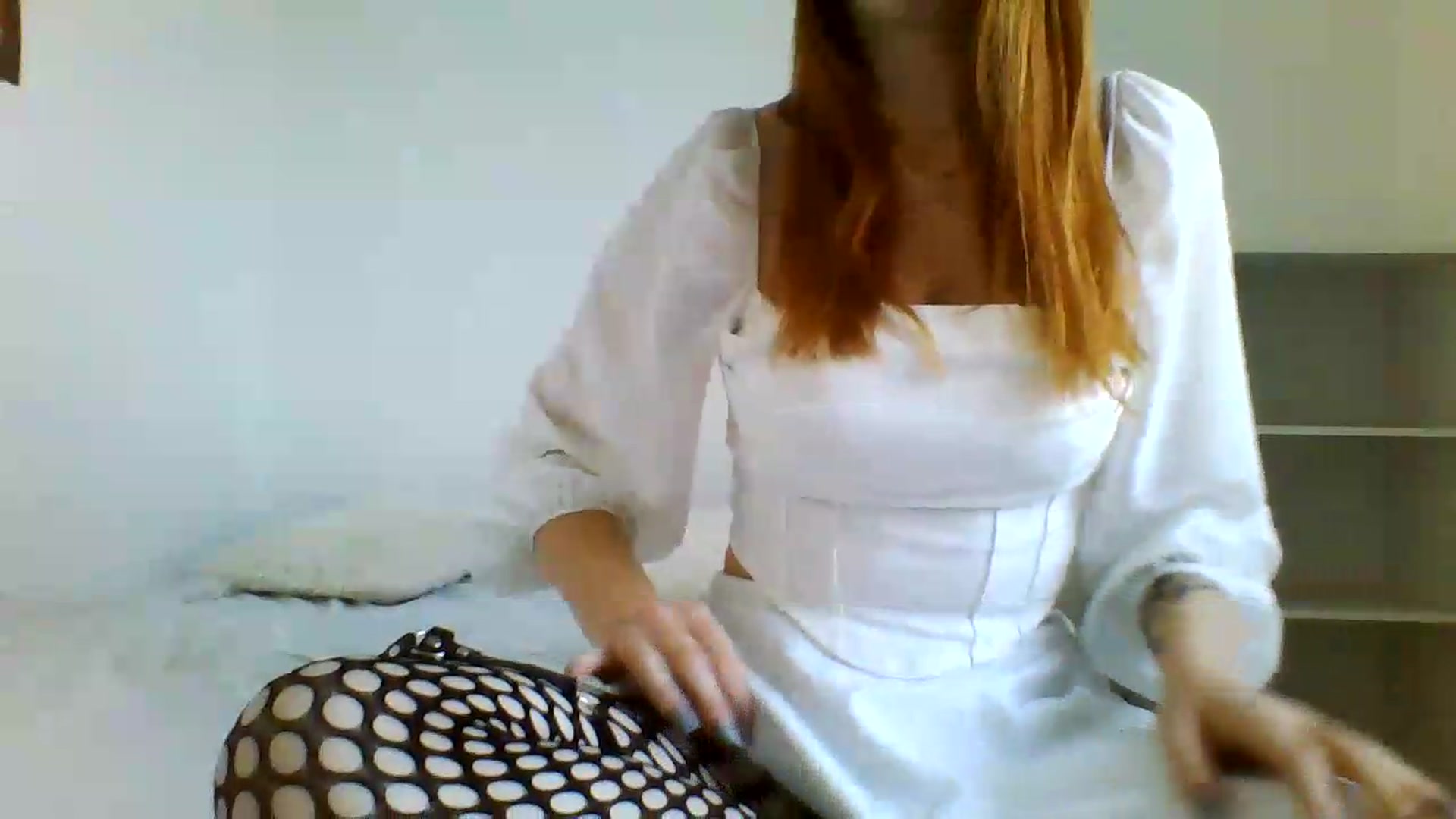Gallery image thumbnail from RosalieNoir's myfreecams stream on, 07/02/2026, 19:36 image 14 of 20