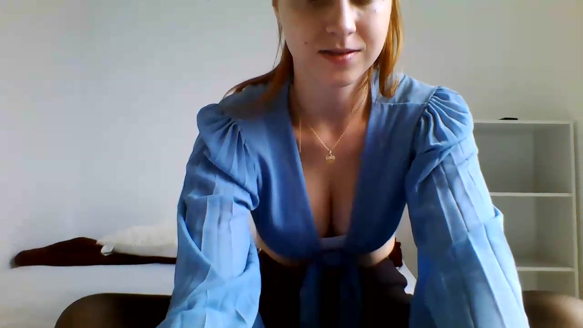 Gallery image thumbnail from RosalieNoir's myfreecams stream on, 07/05/2026, 10:51 image 16 of 20