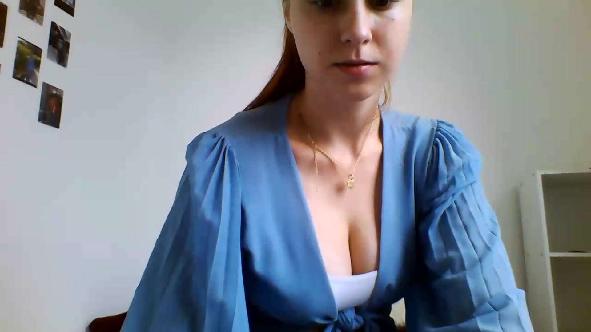Gallery image thumbnail from RosalieNoir's myfreecams stream on, 07/05/2026, 11:28 image 15 of 20
