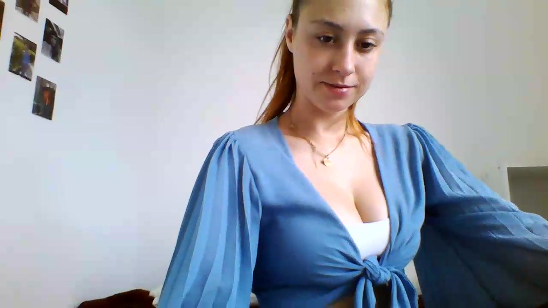 Gallery image thumbnail from RosalieNoir's myfreecams stream on, 07/05/2026, 11:28 image 11 of 20