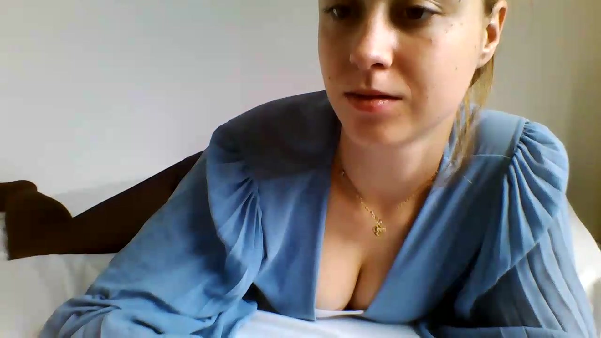Gallery image thumbnail from RosalieNoir's myfreecams stream on, 07/05/2026, 12:29 image 10 of 20