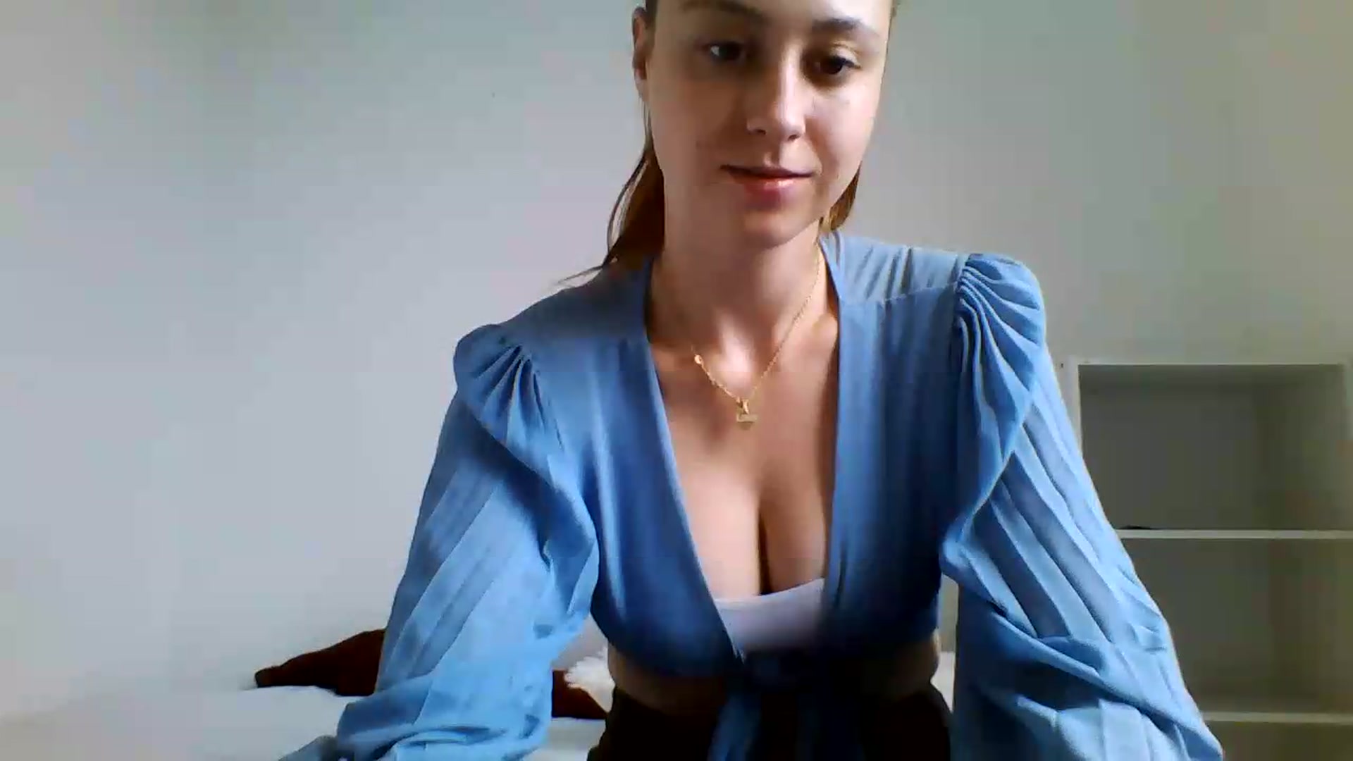 Gallery image thumbnail from RosalieNoir's myfreecams stream on, 07/05/2026, 15:52 image 19 of 20