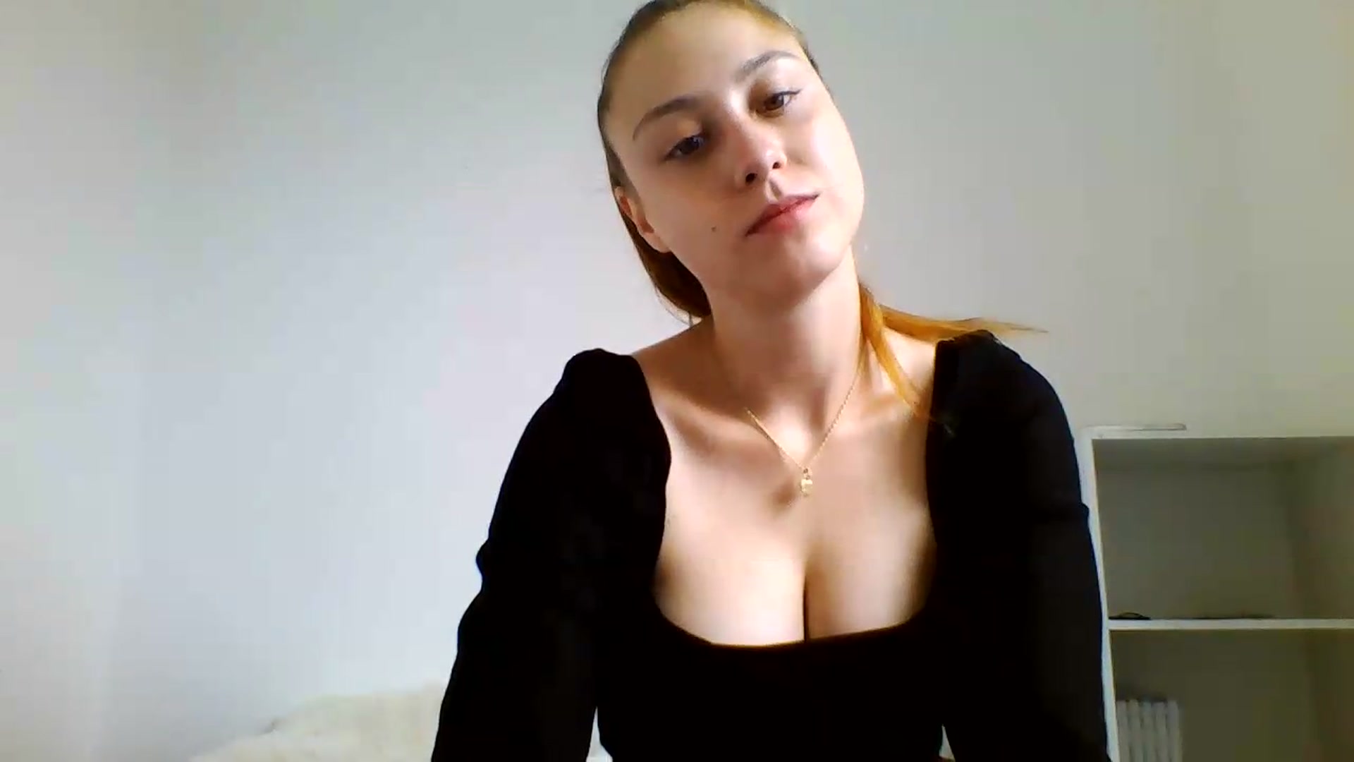 Gallery image thumbnail from RosalieNoir's myfreecams stream on, 07/08/2026, 17:03 image 6 of 20