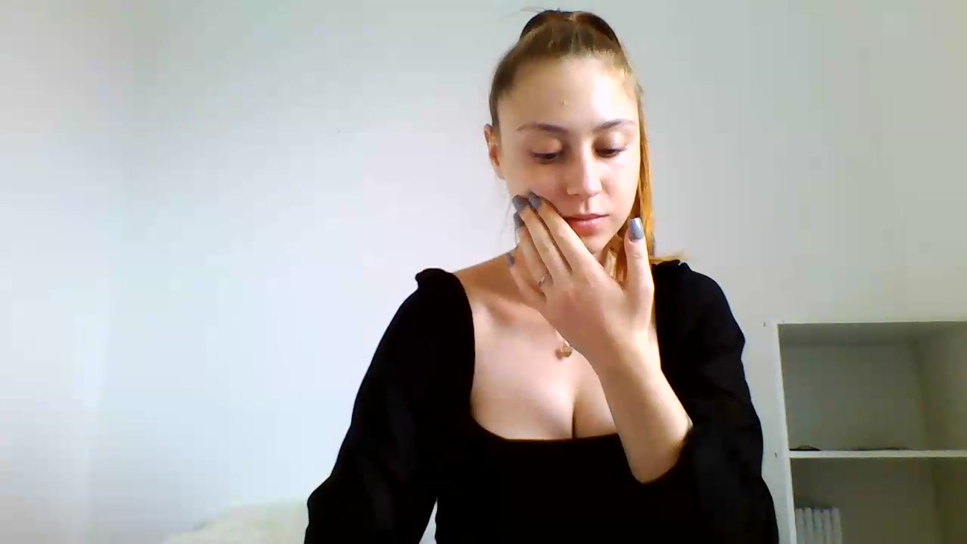 Gallery image thumbnail from RosalieNoir's myfreecams stream on, 07/08/2026, 17:03 image 18 of 20
