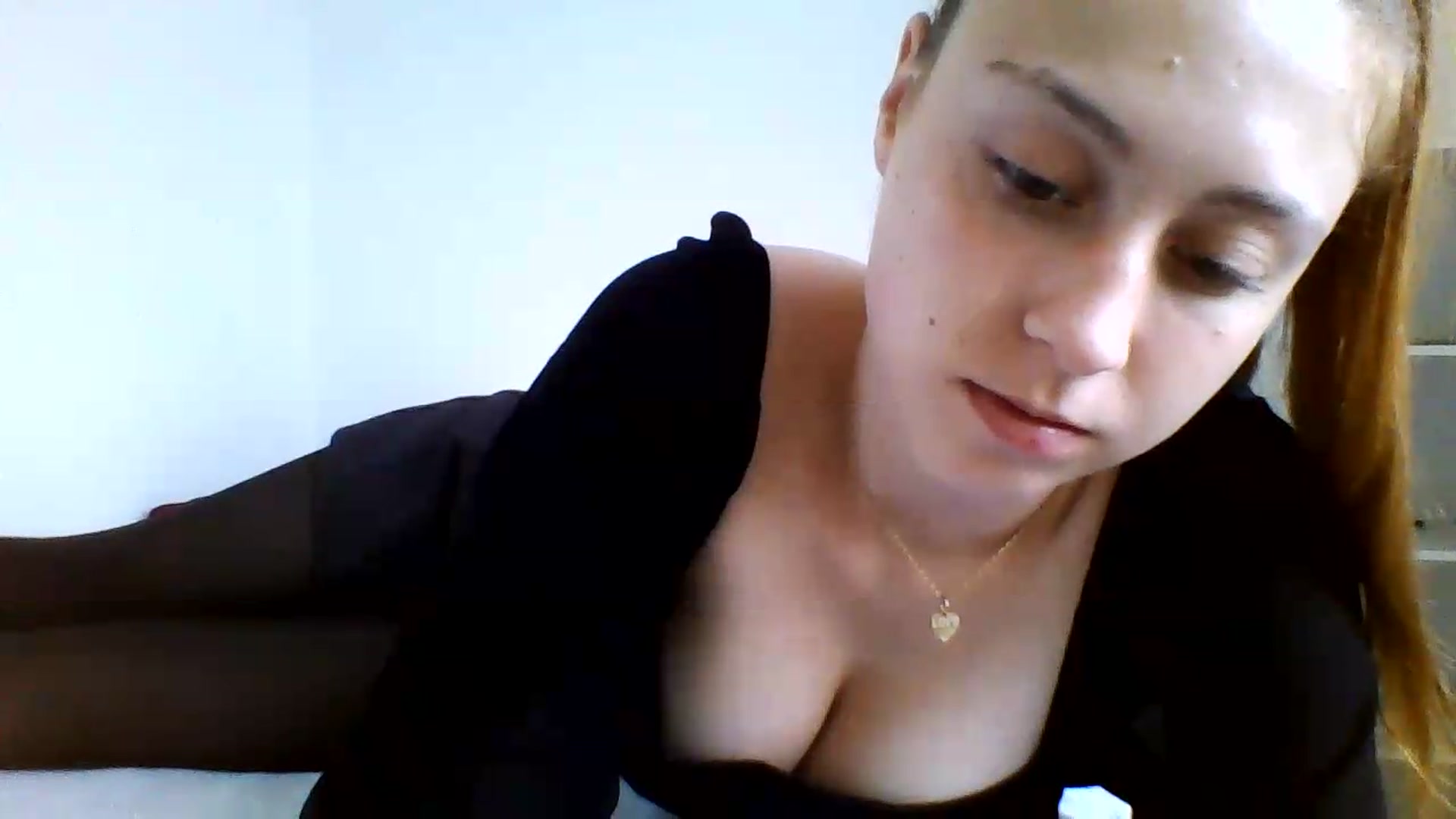 Gallery image thumbnail from RosalieNoir's myfreecams stream on, 07/08/2026, 17:58 image 10 of 20