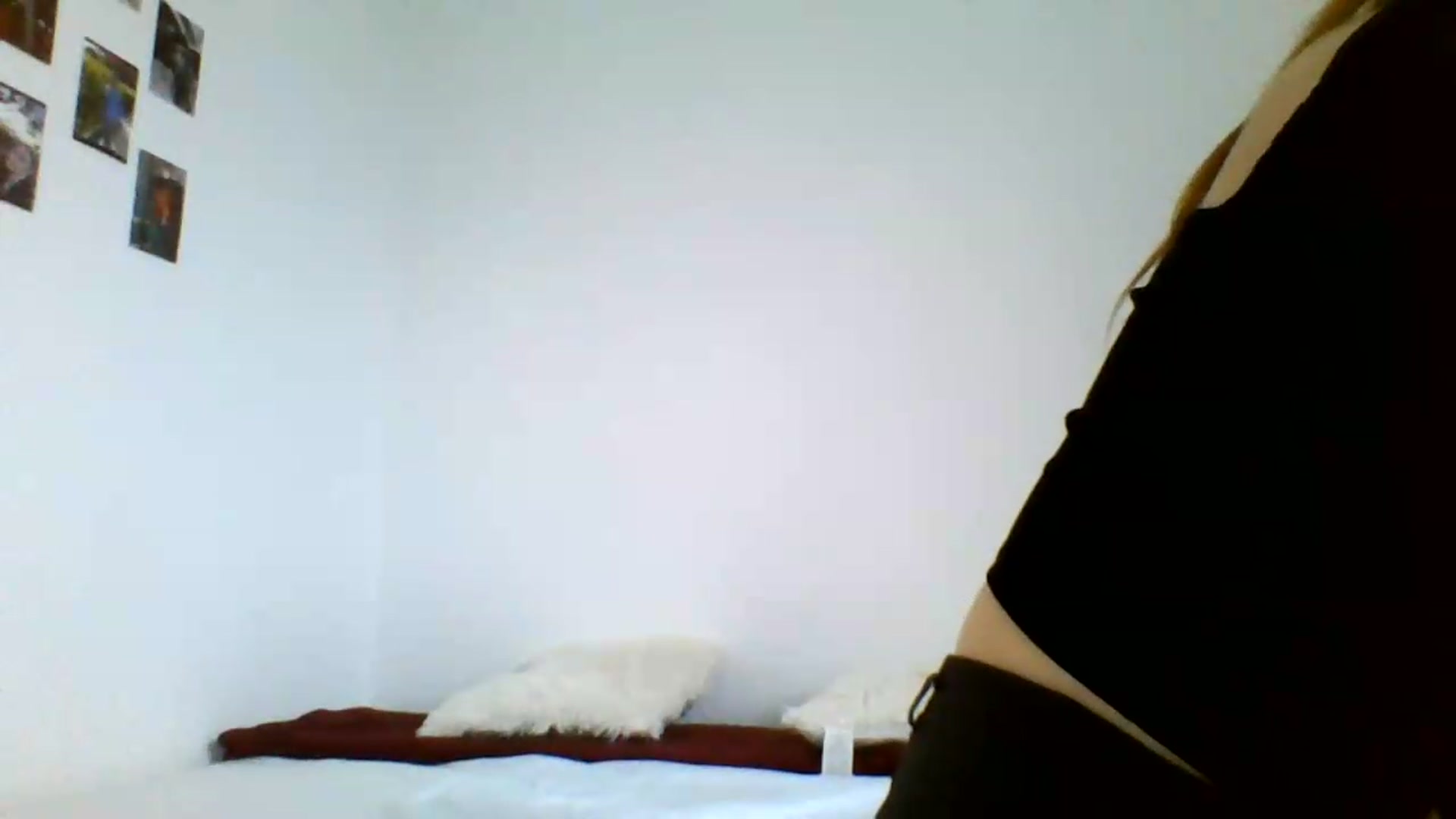 Gallery image thumbnail from RosalieNoir's myfreecams stream on, 07/08/2026, 19:35 image 4 of 20