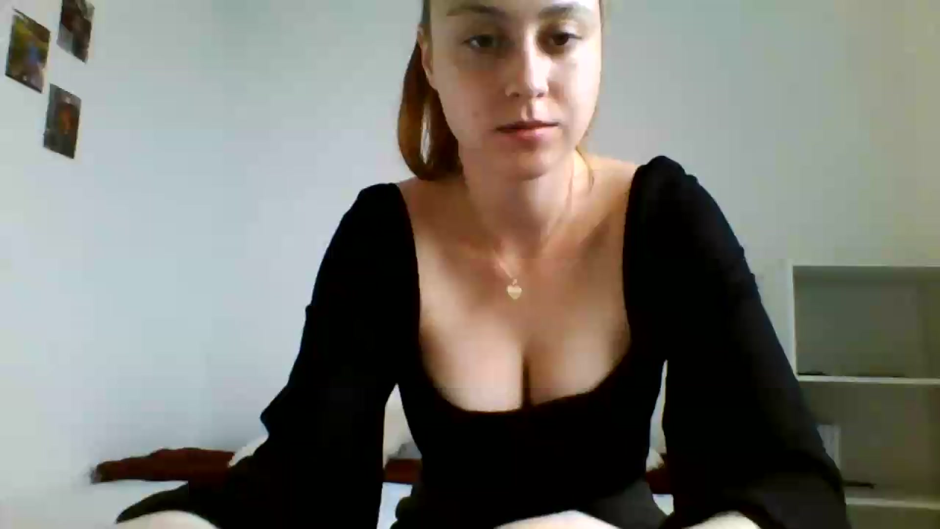Gallery image thumbnail from RosalieNoir's myfreecams stream on, 07/08/2026, 19:35 image 1 of 20
