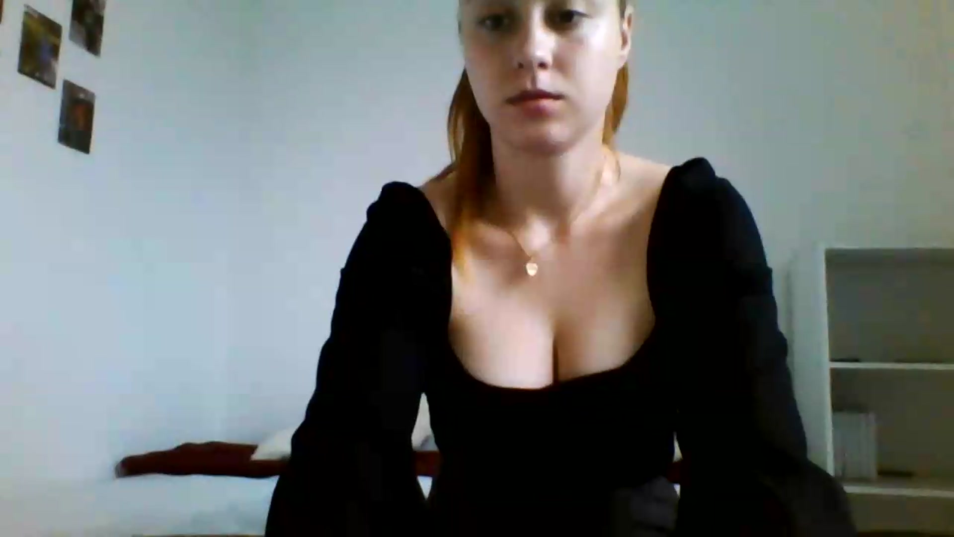 Gallery image thumbnail from RosalieNoir's myfreecams stream on, 07/08/2026, 19:35 image 11 of 20
