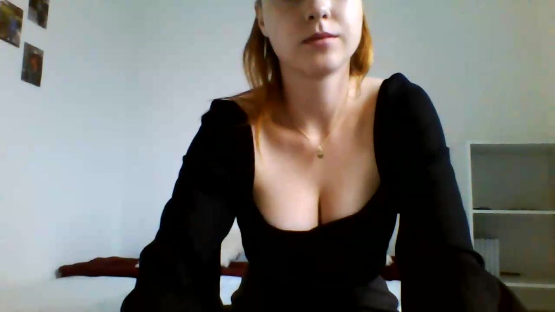 Gallery image thumbnail from RosalieNoir's myfreecams stream on, 07/08/2026, 19:35 image 9 of 20